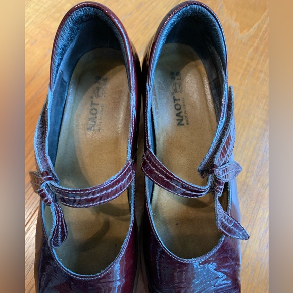 NAOT Pleasure Mary Jane Leather Heels Bow Strap Size 8 - Picture 8 of 9